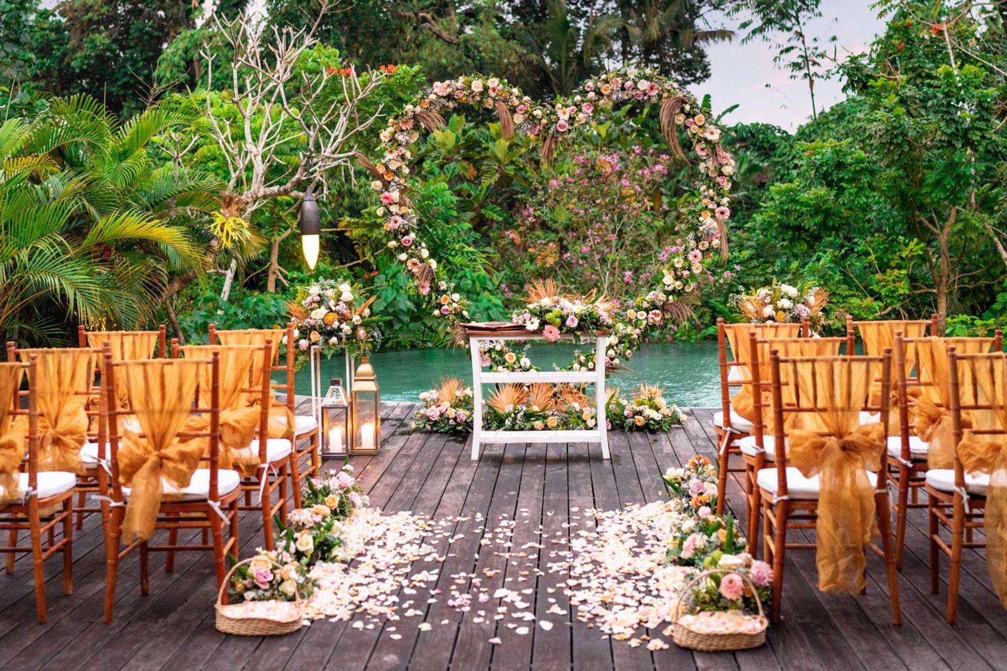 מלון אובוד Adiwana Suweta מראה חיצוני תמונה Wedding venue